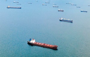 http://www.emirates247.com/eb247/companies-markets/logistics/oil-traders-eye-alternate-routes-and-buffers-over-malacca-risk-2010-03-07-1.64788